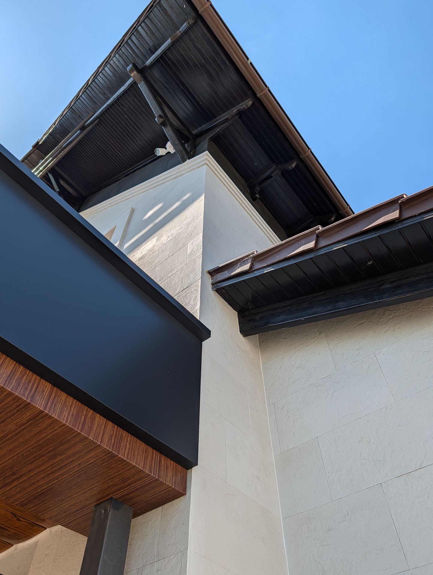 Slate Beige flexible cladding — facade detail — 28