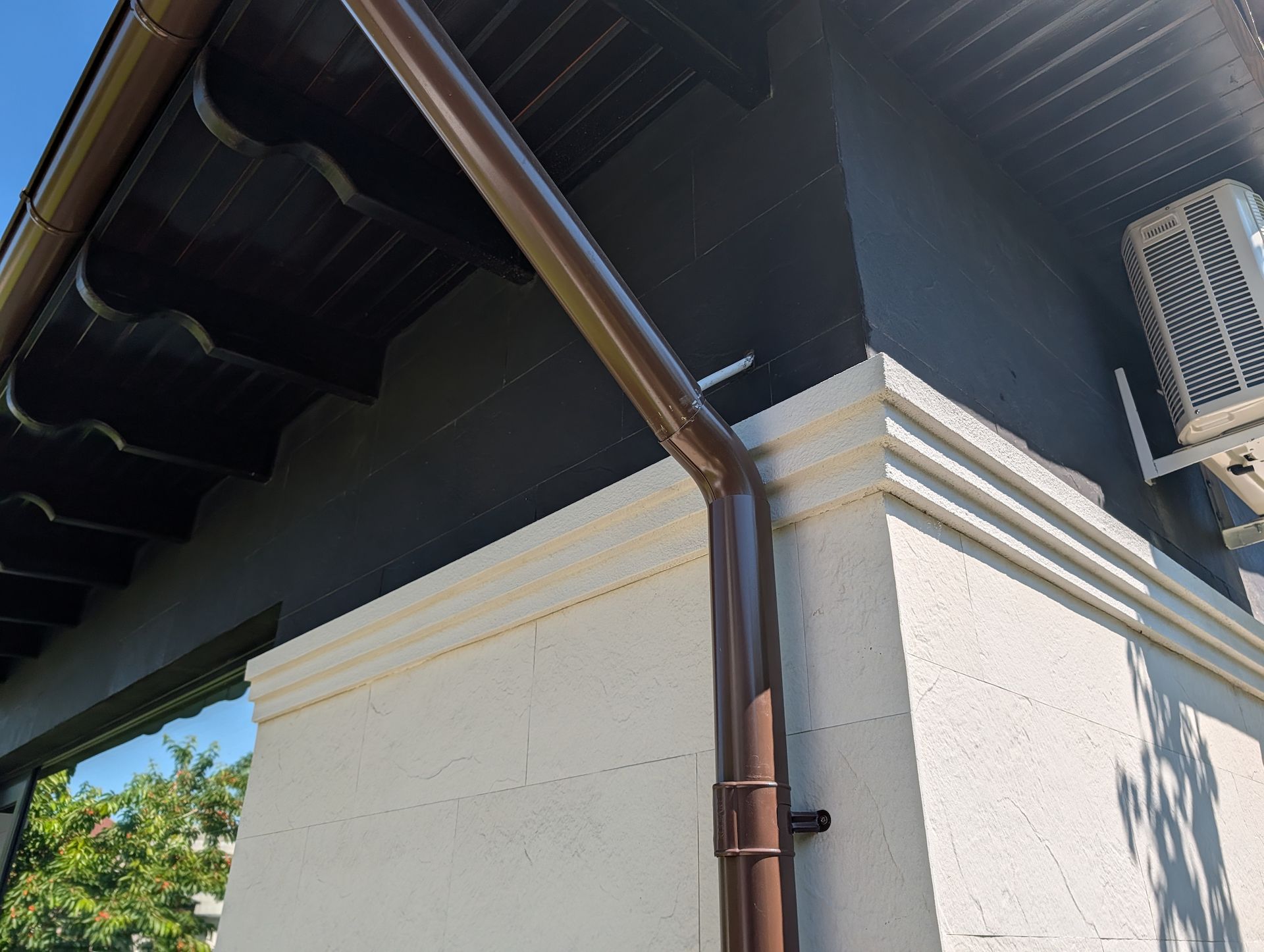 Slate Beige flexible cladding — facade detail — 3