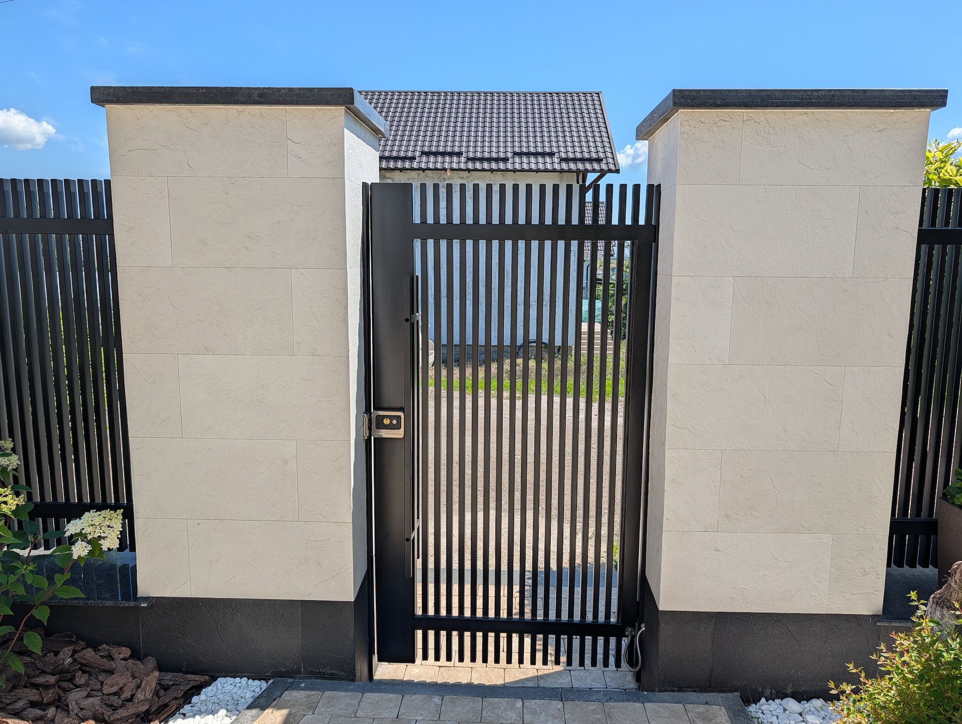Slate Beige flexible cladding — facade detail — 34