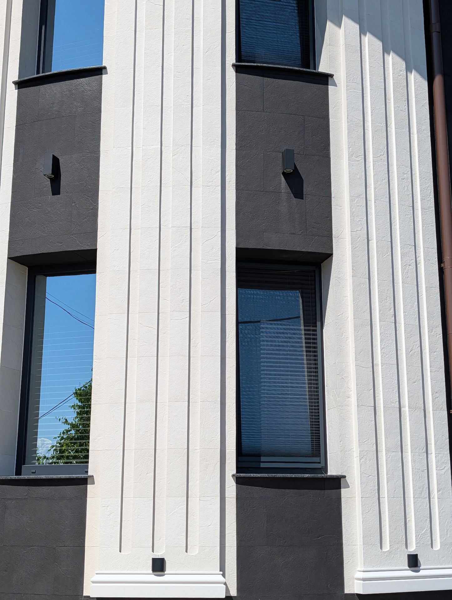 Slate Beige flexible cladding — facade detail — 55